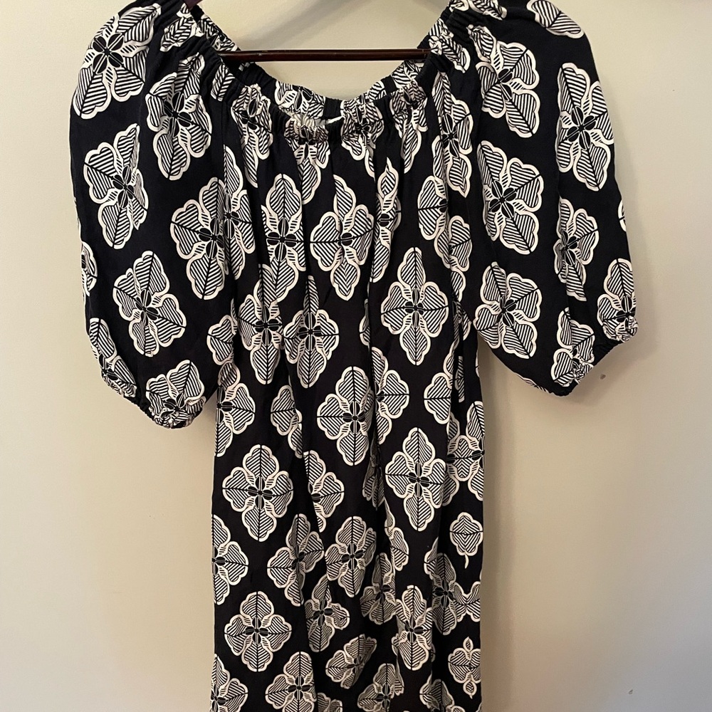 Crown and ivy off shoulder linen dress